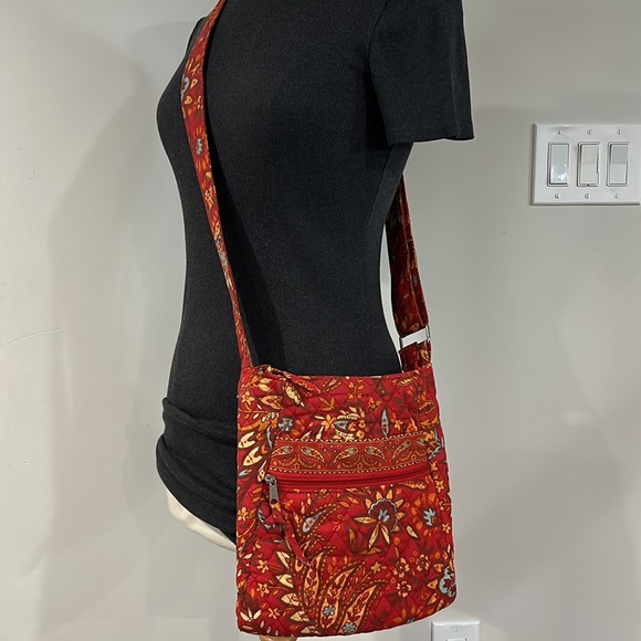 Orange Red Bright Blue Quilted Crossbody Bag - Picture 13 of 16